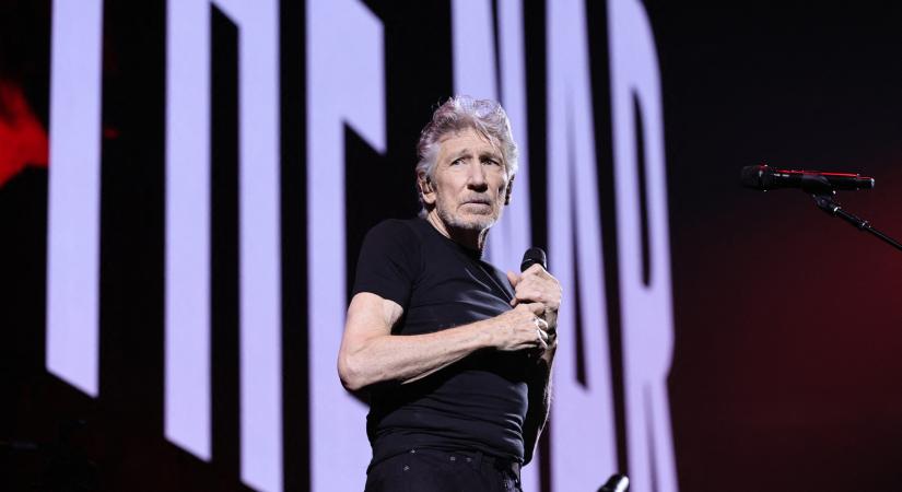 Putyinmosdatással, antiszemitizmussal és tátogással vádolja Roger Waters-t a Pink Floyd szövegírója