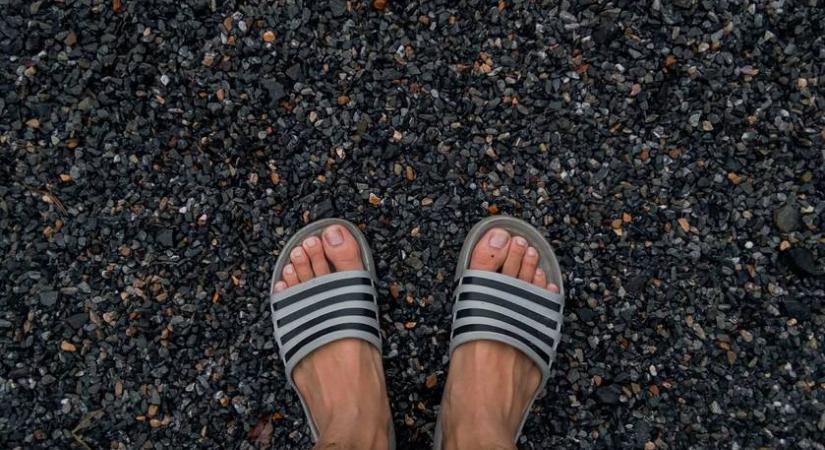 A Városligettől Bécsig vitt egy strandpapucsos férfit az év taxisofőrje: más hihetetlen történeteket is mesélt