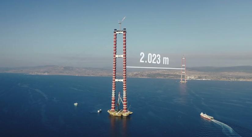 Igazi mérnöki remekmű a világ leghosszabb, 4600 méteres függőhídja