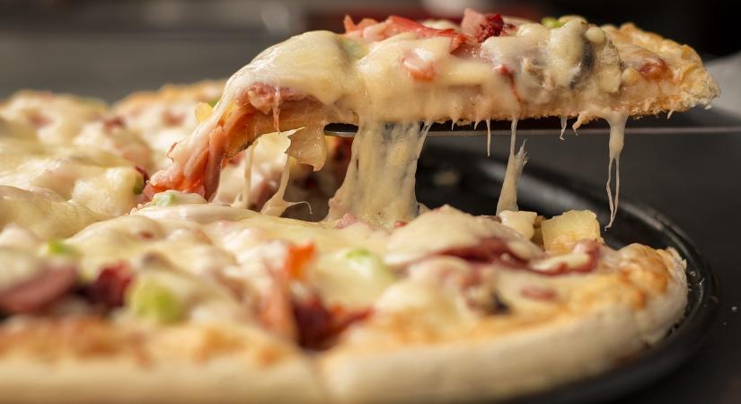 Február 9. a Pizza napja – Ünnepeljük egy eredeti olasz recepttel!