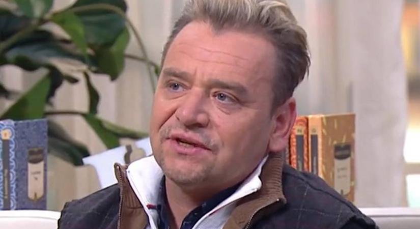 Megszületett Mészáros Árpád Zsolt 5. gyereke: az első babafotót a Mokkában mutatta meg
