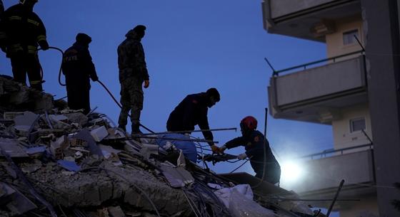 Kilenc török birkózó is meghalt a földrengésekben