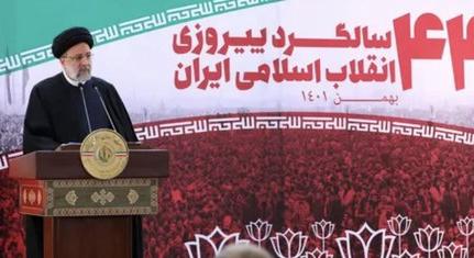 A bojkott ellenére a magyar nagykövet elment az iráni iszlám forradalmi megemlékezésre