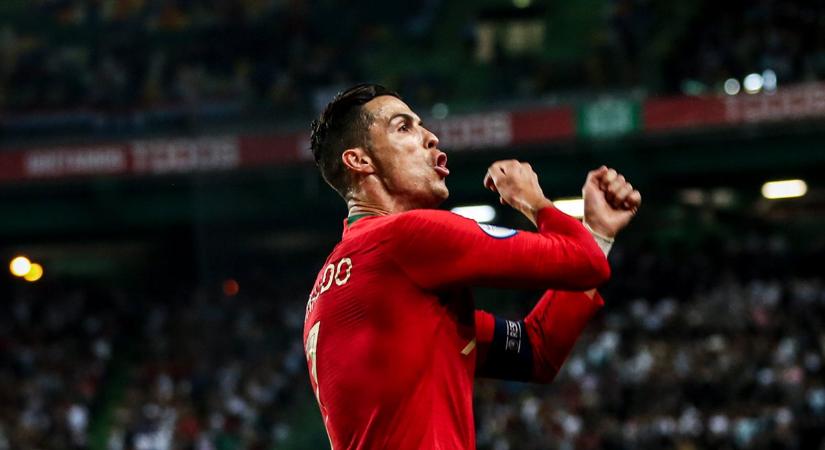 Komoly szócsatába keveredett az olasz sportminiszterrel Cristiano Ronaldo