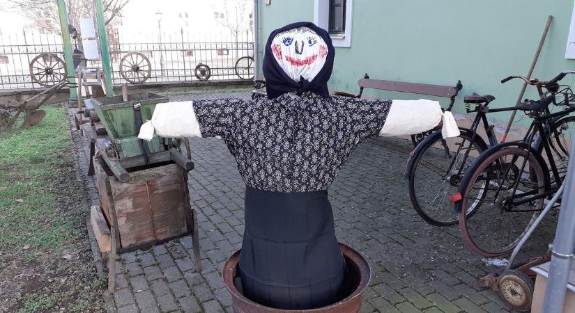 Farsangi felvonulással űzik el a telet Szécsényben