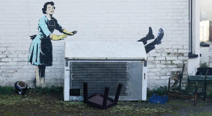 Banksy Valentin-nap alkalmából a szerelem helyett a családon belüli erőszakra hívja fel a figyelmet