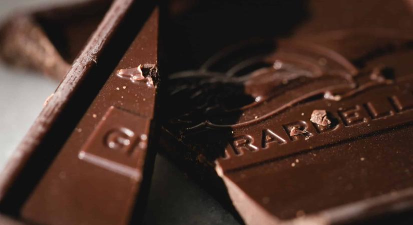 Pénzbírságot szabtak ki a Mars csokoládé gyártójára, miután két munkás majdnem belefulladt a csokoládéba