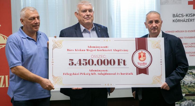Mérföldkövet jelent a kecskeméti egynapos sebészet beindításához az adomány – galériával