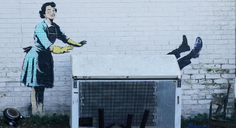 Banksy új alkotása a családon belüli erőszakra hívja fel a figyelmet