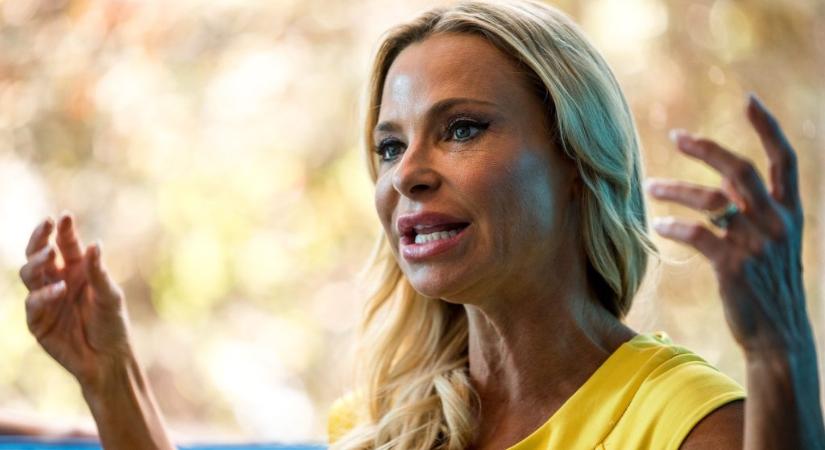 Yvonne Dederick házassági szerződést tervez íratni az esküvőjekor