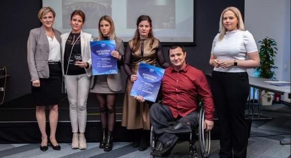 CSR díjat nyert a Starbucks és a Nem Adom Fel Alapítvány érzékenyítő programja