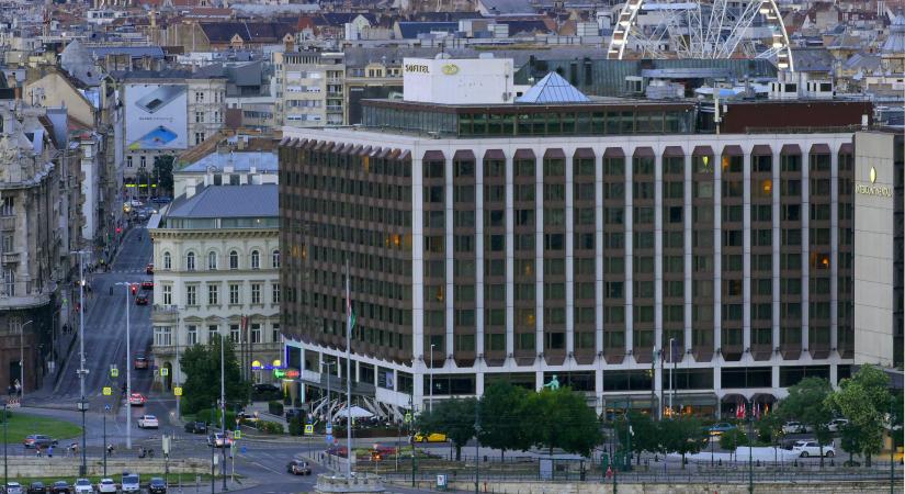 Elkezdődött a Sofitel hotel bontása