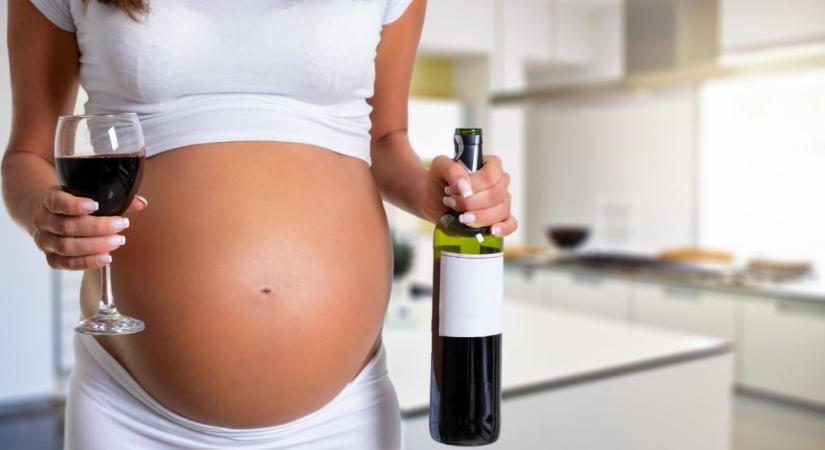 Sokkoló: így változtatja meg a gyereked arcát, ha iszol a terhesség alatt