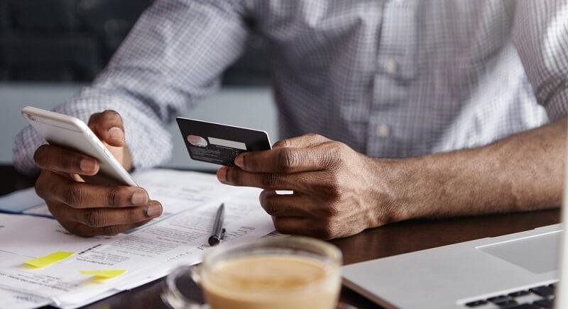 Spórolj tudatosan: ellenőrizd a bankszámla-díjkimutatásodat!