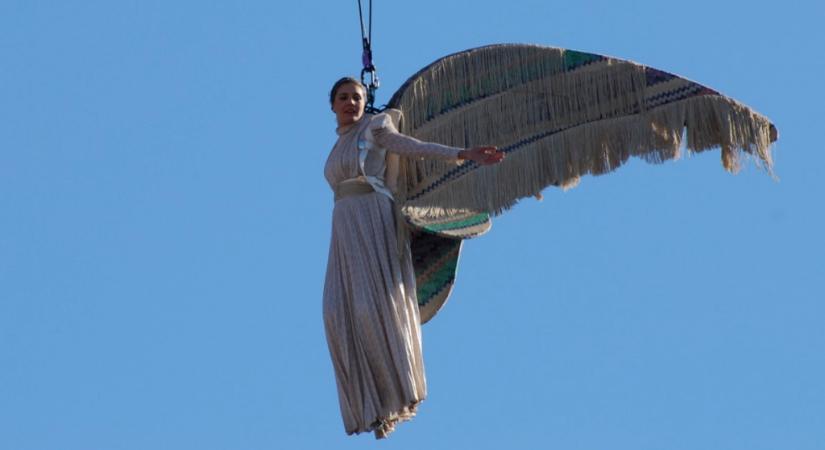 Az Angyal repülése nélkül ért véget a velencei karnevál