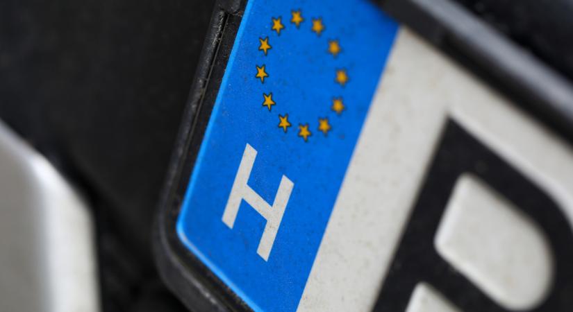 Hihetetlen, mennyi adat kideríthető egy rendszám alapján: erről a legtöbb magyar autós nem tud