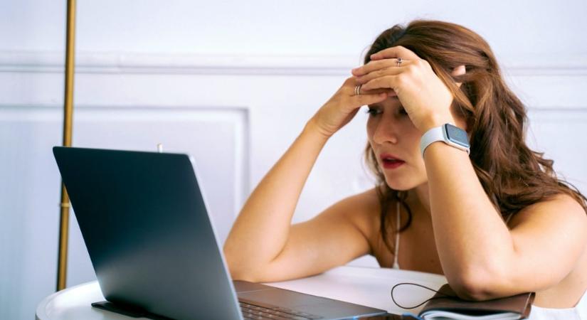 Siker és szorongás – A munkahelyi stressz minimalizálása a gyakorlatban