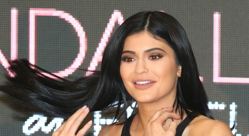 Kylie Jenner már nem a legfiatalabb milliárdos, új címet kapott
