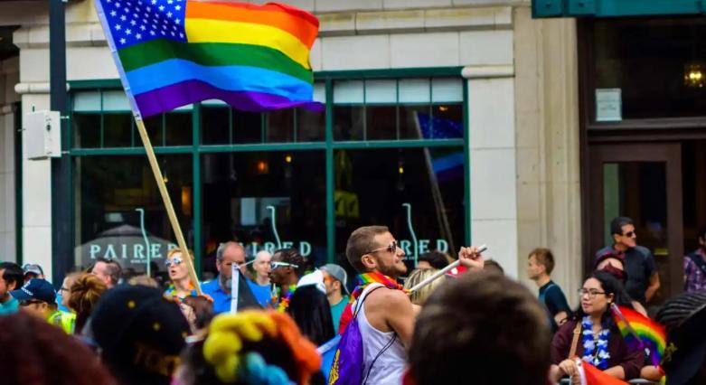 Folyamatosan nő a queer lakosság aránya az Egyesült Államokban