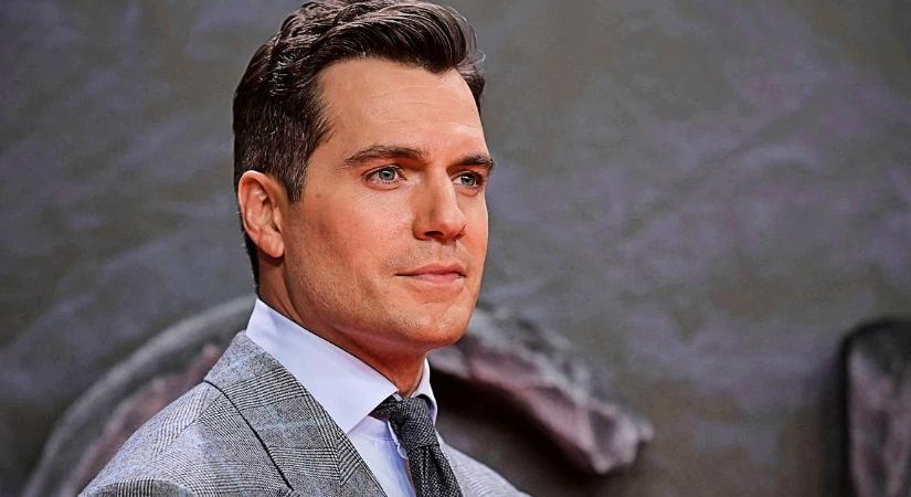 Henry Cavill minden nap elolvassa ugyanazt az 50 jótanácsot