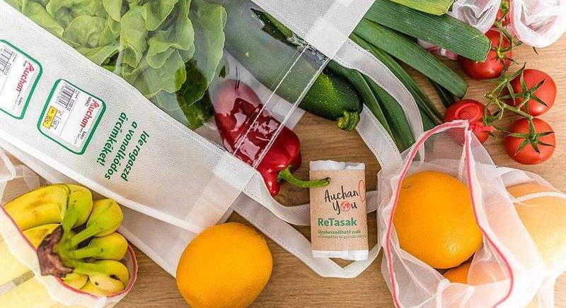 Környezetbarát csomagolóeszközöket biztosít az Auchan