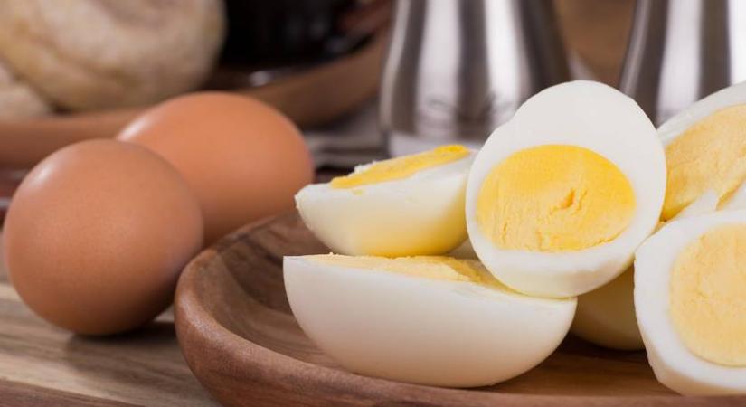 Ennyi tojást ettek egy héten, 60 százalékkal csökkent náluk a szívbetegségek kockázata - Új kutatás meglepő eredménnyel