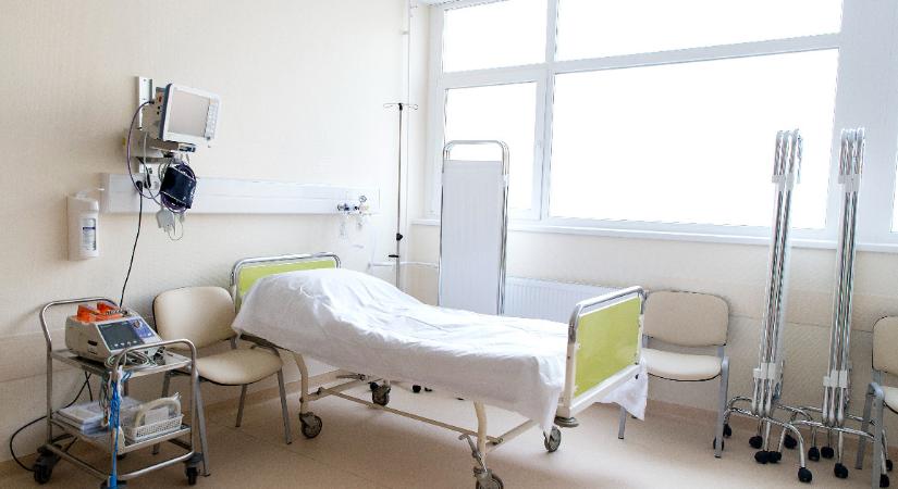 Győr-Moson-Sopronban az OMSZ a háziorvosok helyett a megyei kórházzal kötött szerződést az ügyeleti ellátására