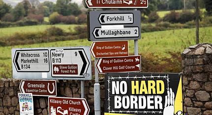 Brit és EU-források szerint közel a megoldás az észak-írországi protokoll ügyében