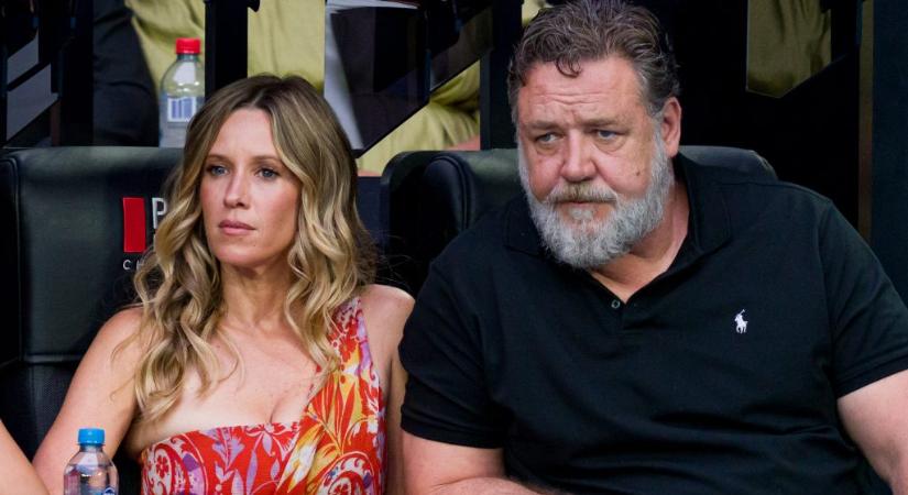Russell Crowe-ot és barátnőjét nem voltak hajlandók beengedni egy ausztrál étterembe