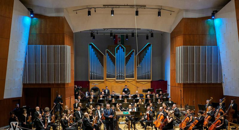 Dubaj után klasszikus mesterművekkel lép közönsége elé a Savaria Szimfonikus Zenekar