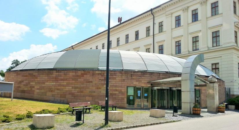 Egy ideig még biztosan nem költözik Debrecenbe a Természettudományi Múzeum