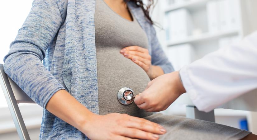 Sokkoló adatokat közölt a WHO: minden második percben belehal egy nő a terhességbe vagy a szülésbe