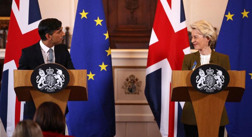 Történelmi megállapodás született: megszűnt a tengeri határ Nagy-Britannia és Észak-Írország között