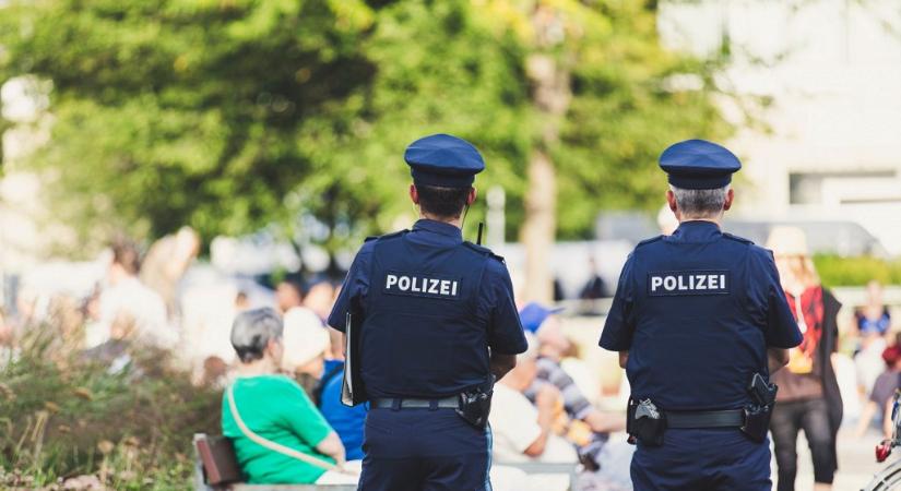 Lövöldözés tört ki egy németországi általános iskolával szemben
