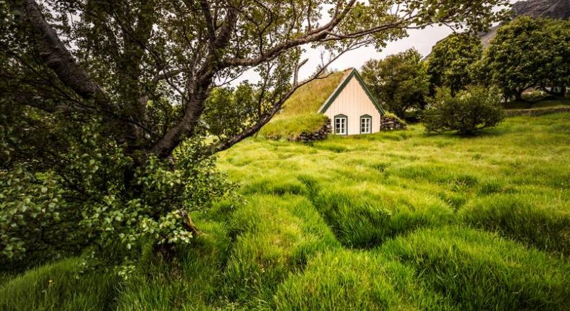 Különös építmények Európa legzordabb vidékén: az izlandi gyepházakban még a 20. században is éltek