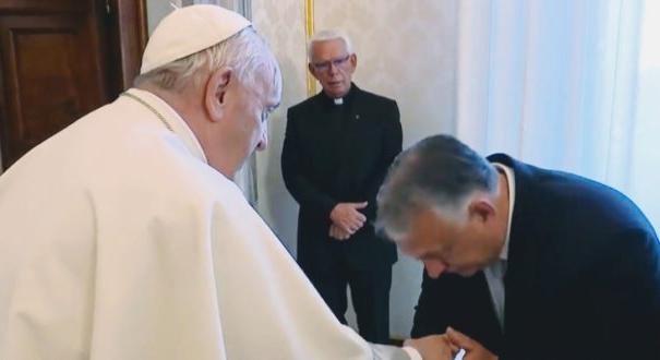 “A Vatikán megerősítette, hogy a pápa tárgyal majd Budapesten a szélsőjobbos Orbánnal”