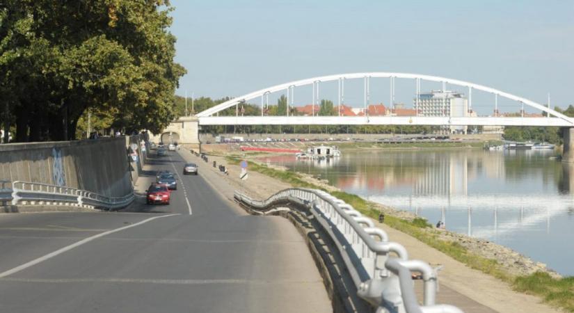 Szegeden már árad a Tisza
