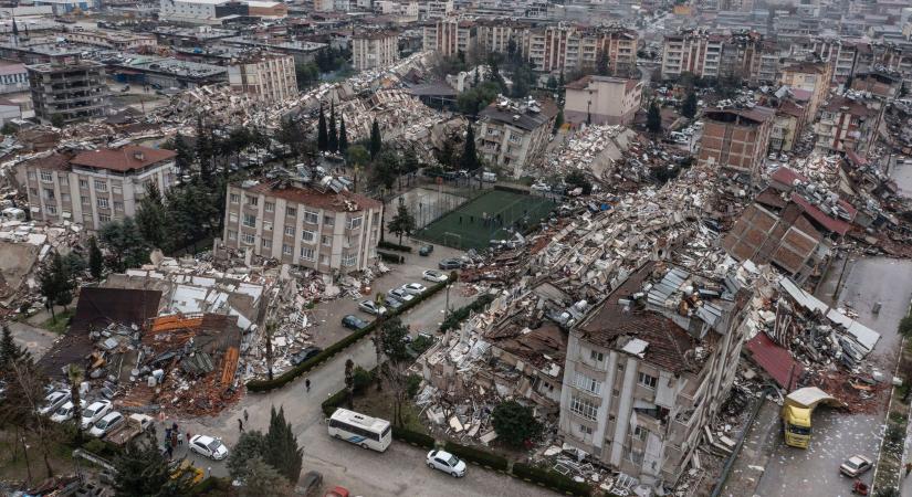 Meghaladta az 50 000-t a török–szíriai földrengés halálos áldozatainak száma
