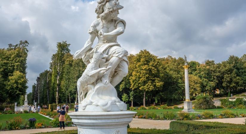 Március 1-jén történt