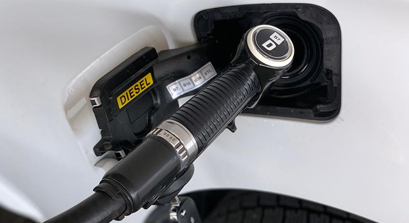Korai volt az öröm – péntektől már drágul a gázolaj