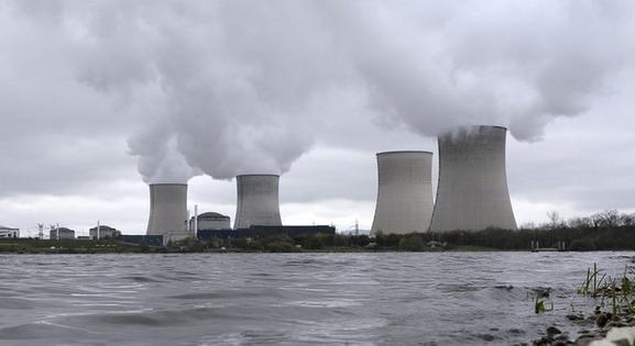A atomenergia kérdésében kettészakadt Európa