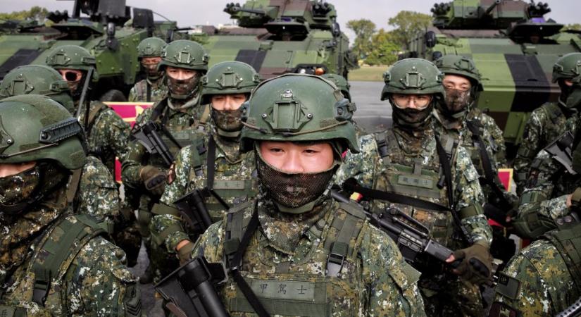 Amerikai katonai felszerelést vesz Tajvan