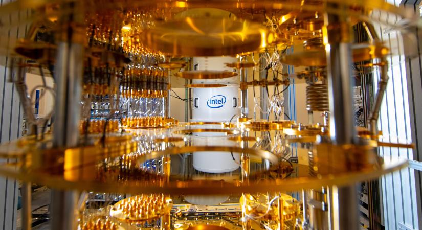 Kvantumalgoritmusokat kér az Intel a fejlesztőktől