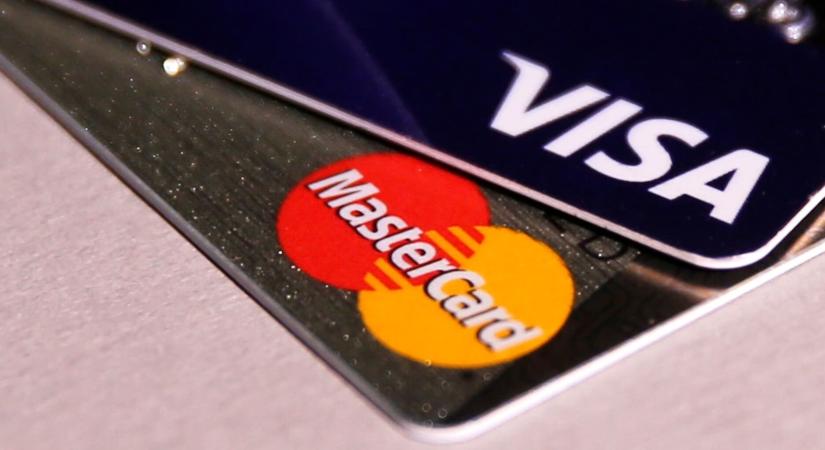 Behúzza a kriptokéziféket a Visa és a Mastercard