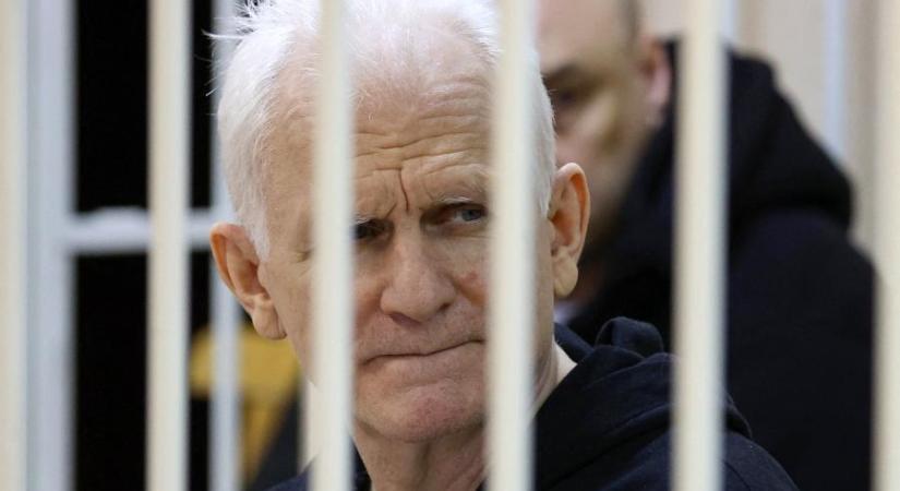 Tíz év börtönre ítélte a Lukasenka-rezsim a 2022-ben Nobel-békedíjjal kitüntetett ellenzéki belarusz aktivistát