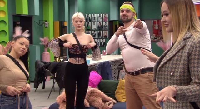 EXTRA: VV Vivi lefagyott a villa challengektől