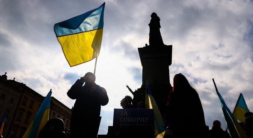 Ambrózy Áron (Facebook): Nem szívesen zaklatom fel az ukrán-drukkerek érzékeny lelkét