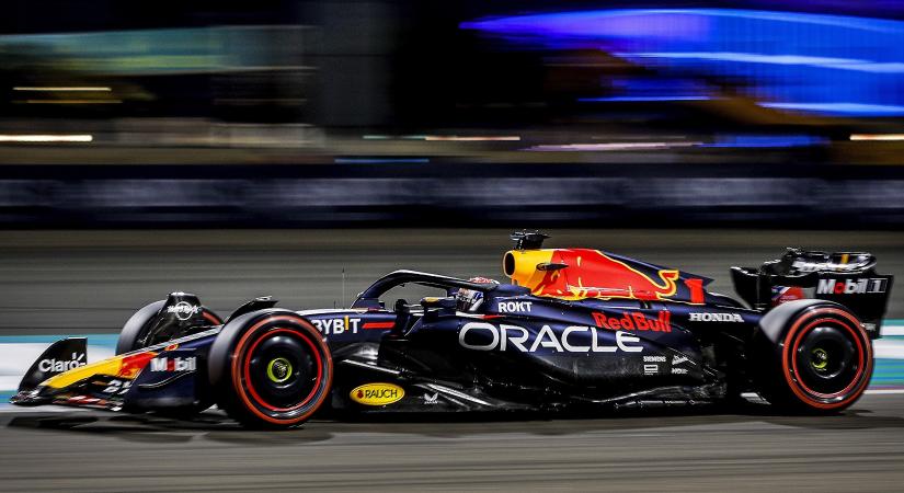 F1: Verstappené az év első pole-ja egy furcsa időmérő végén