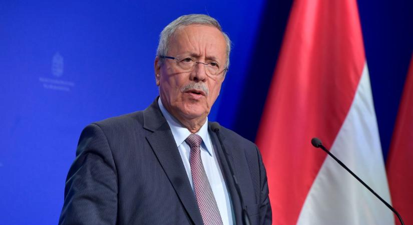 Bakondi György: már több mint 17 ezer határsértőt fogtak el a magyar határon idén