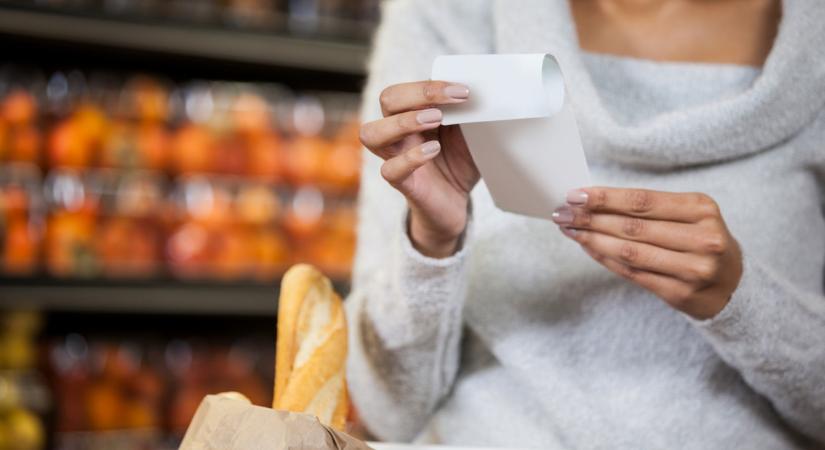 Brutálisan elszabadulhatnak az árak májustól: ennyibe kerülhet az étolaj itthon